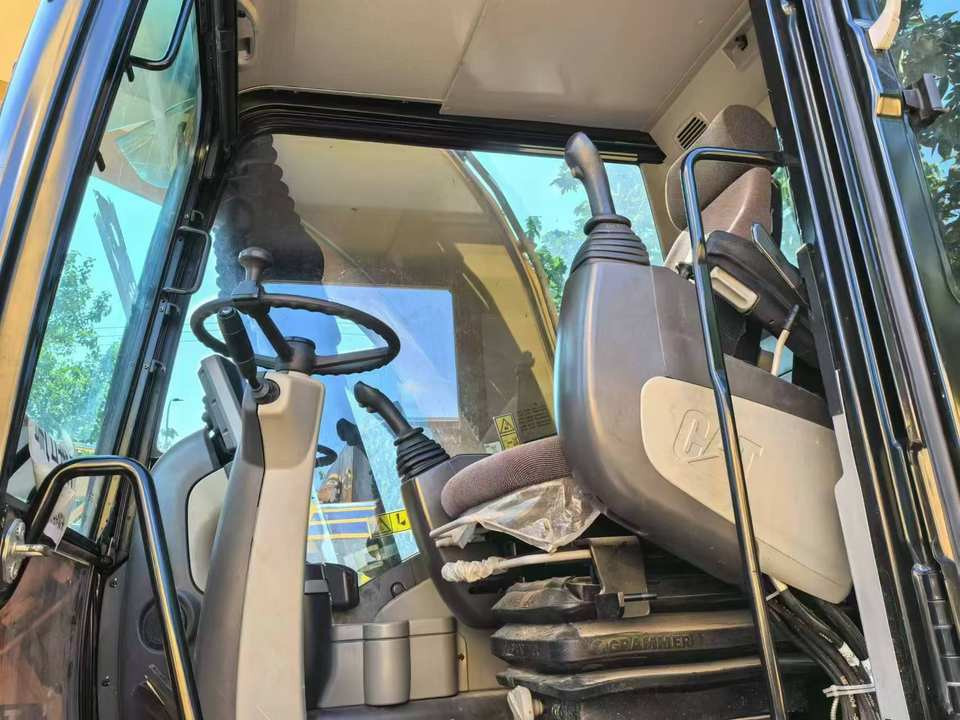 Beautiful High Quality Second-Hand CAT M315D2 Wheel Excavator Used Digger Machinery Engine After-sales Warranty Service - Колесен багер: снимка 5 Beautiful High Quality Second-Hand CAT M315D2 Wheel Excavator Used Digger Machinery Engine After-sales Warranty Service - Колесен багер: снимка 5