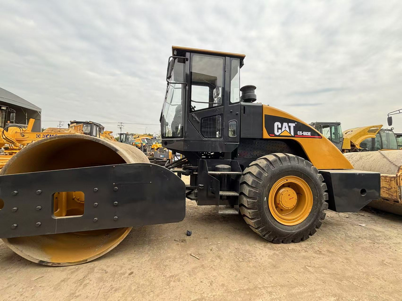 CATERPILLAR CS683E - Валяк: снимка 4 CATERPILLAR CS683E - Валяк: снимка 4