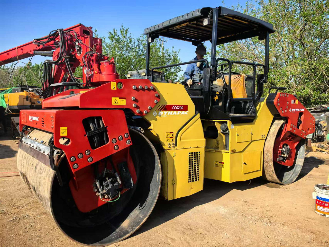 DYNAPAC CC6200 - Валяк: снимка 2 DYNAPAC CC6200 - Валяк: снимка 2