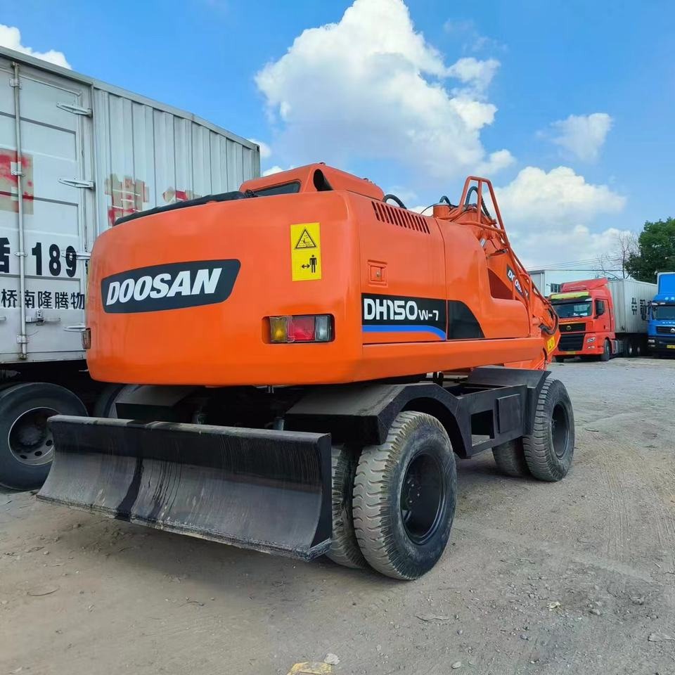 Doosan DH 150 LC-7 - Колесен багер: снимка 1 Doosan DH 150 LC-7 - Колесен багер: снимка 1