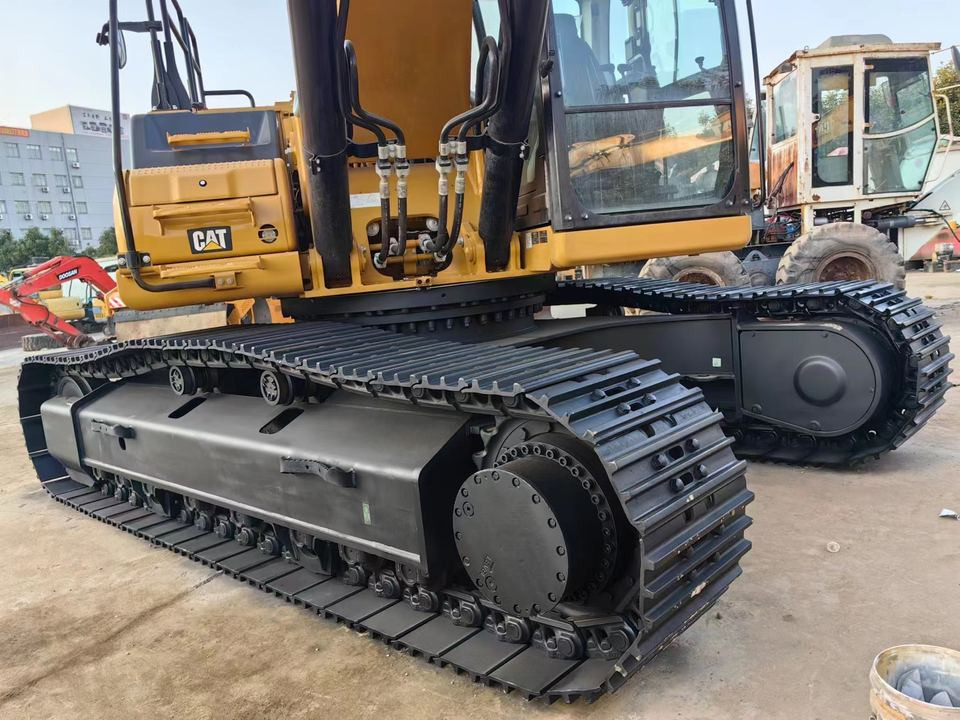 Original Good Condition USED Excavator Cat 336 36 Ton Excavator Crawler Excavator for Caterpillar - Верижен багер: снимка 5 Original Good Condition USED Excavator Cat 336 36 Ton Excavator Crawler Excavator for Caterpillar - Верижен багер: снимка 5