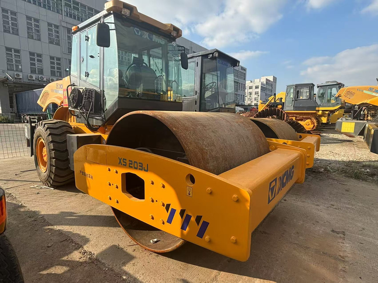 XCMG XS203J - Компактор: снимка 1 XCMG XS203J - Компактор: снимка 1