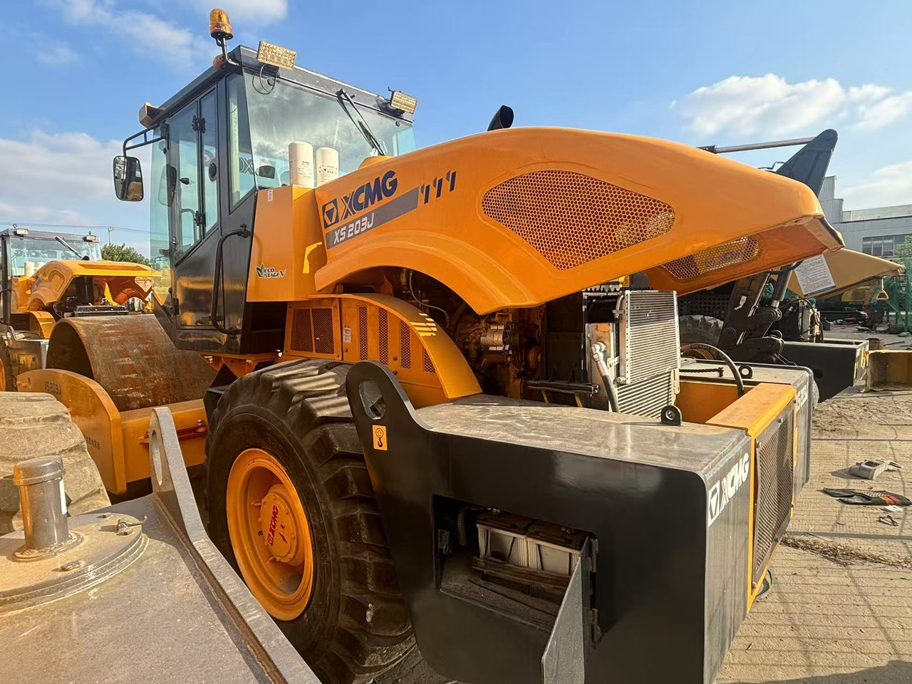 XCMG XS203J - Компактор: снимка 4 XCMG XS203J - Компактор: снимка 4