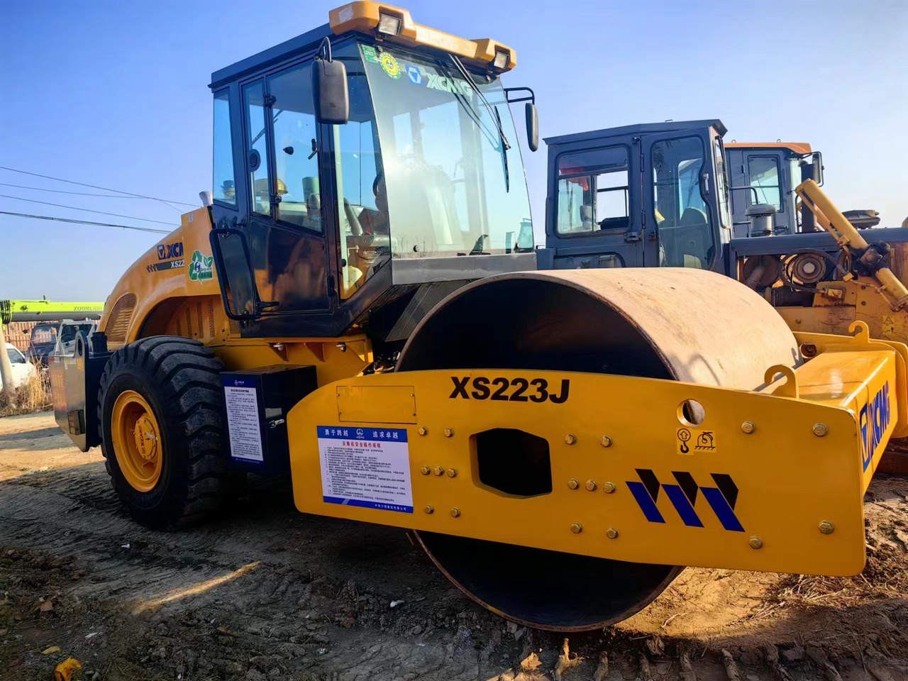 XCMG XS223J - Компактор: снимка 1 XCMG XS223J - Компактор: снимка 1