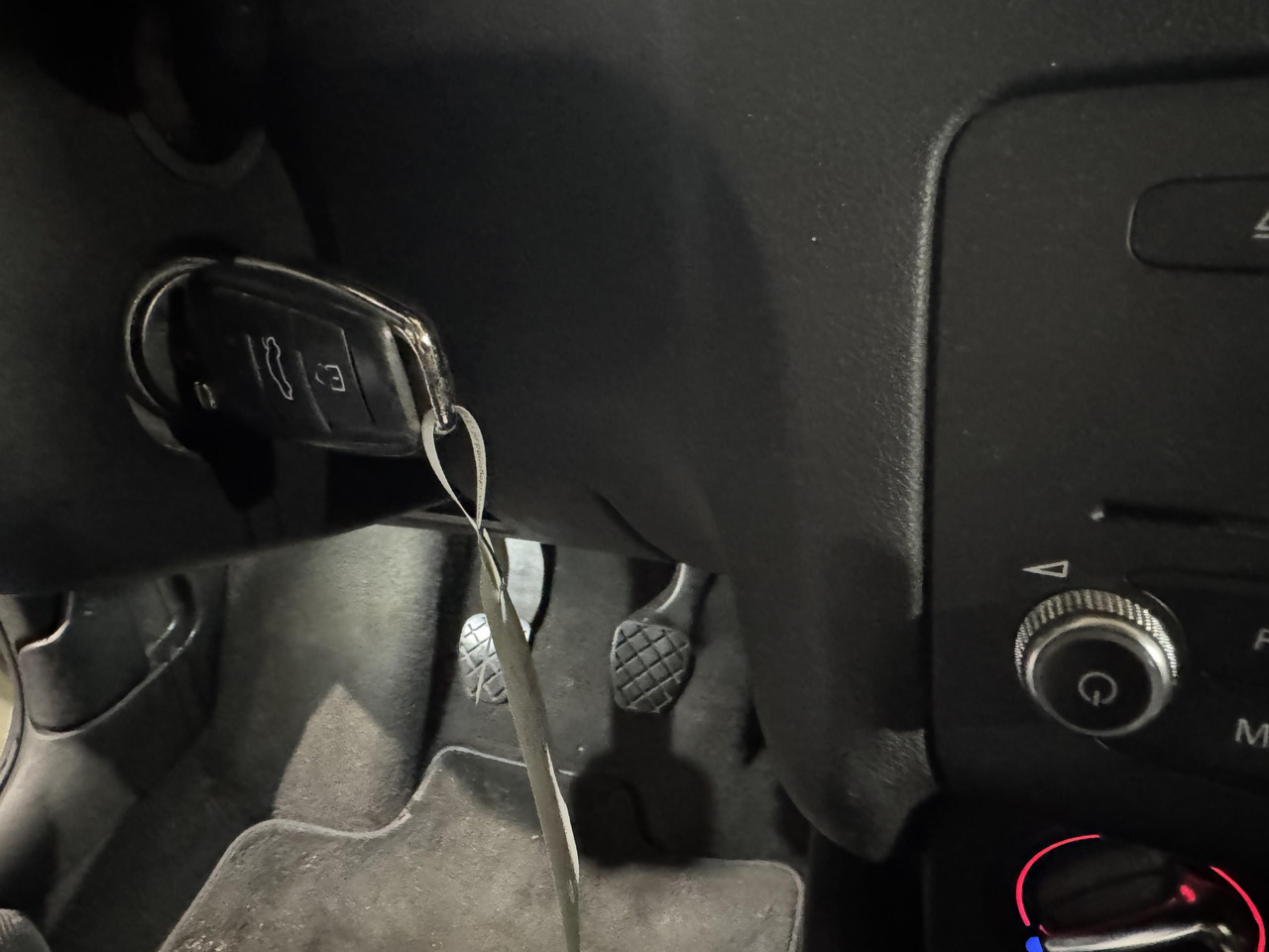 Хечбек Audi | A1 | 1.2 TFSI Ambition Pro Line | 2011 | 173.570 km | 38PBP4 | Logisch: снимка 18