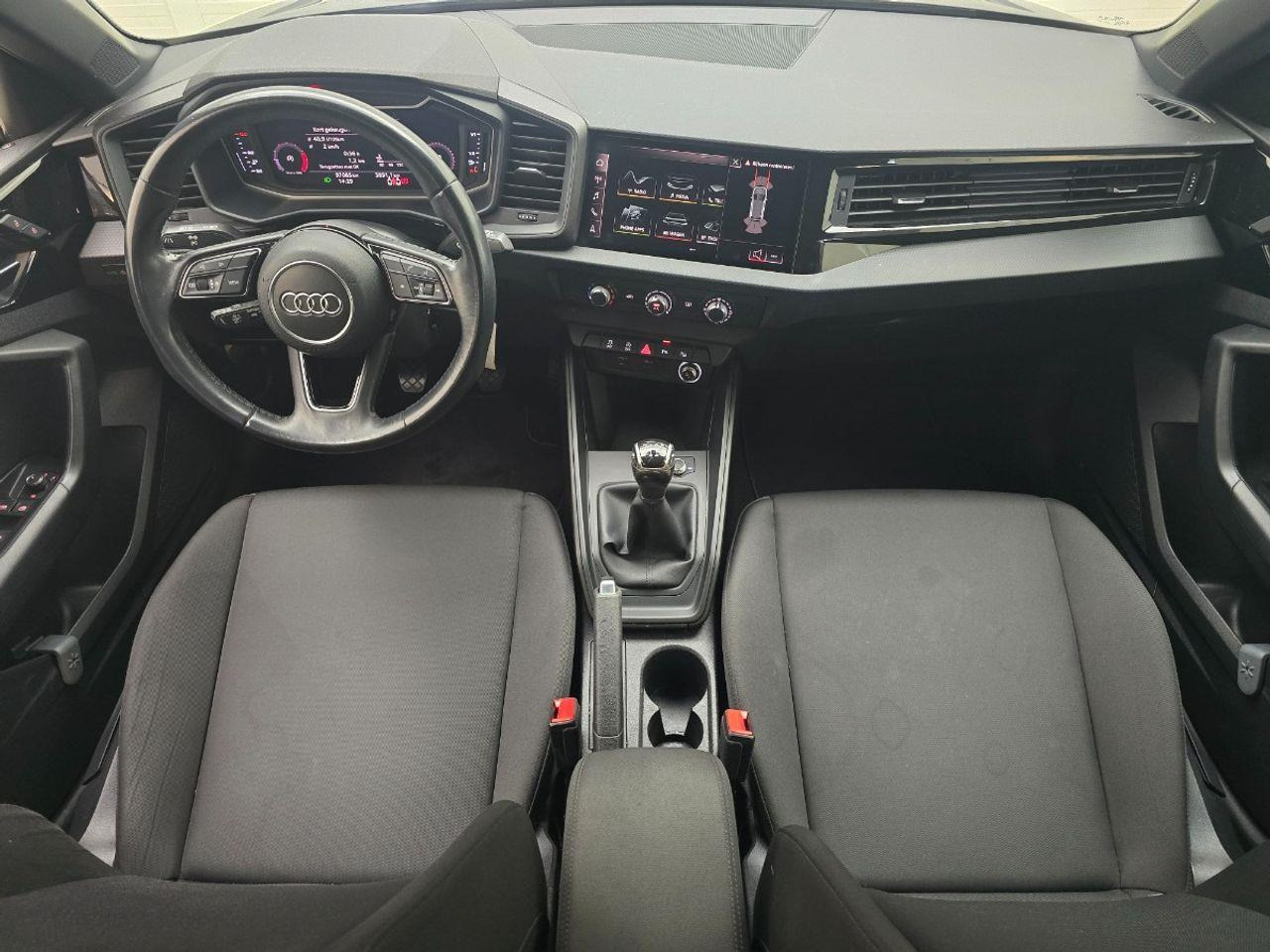 Audi A1 Sportback 25 TFSI epic | 2019 | 97.085 km | ZL688Z | NAP: Logisch - Хечбек: снимка 5 Audi A1 Sportback 25 TFSI epic | 2019 | 97.085 km | ZL688Z | NAP: Logisch - Хечбек: снимка 5