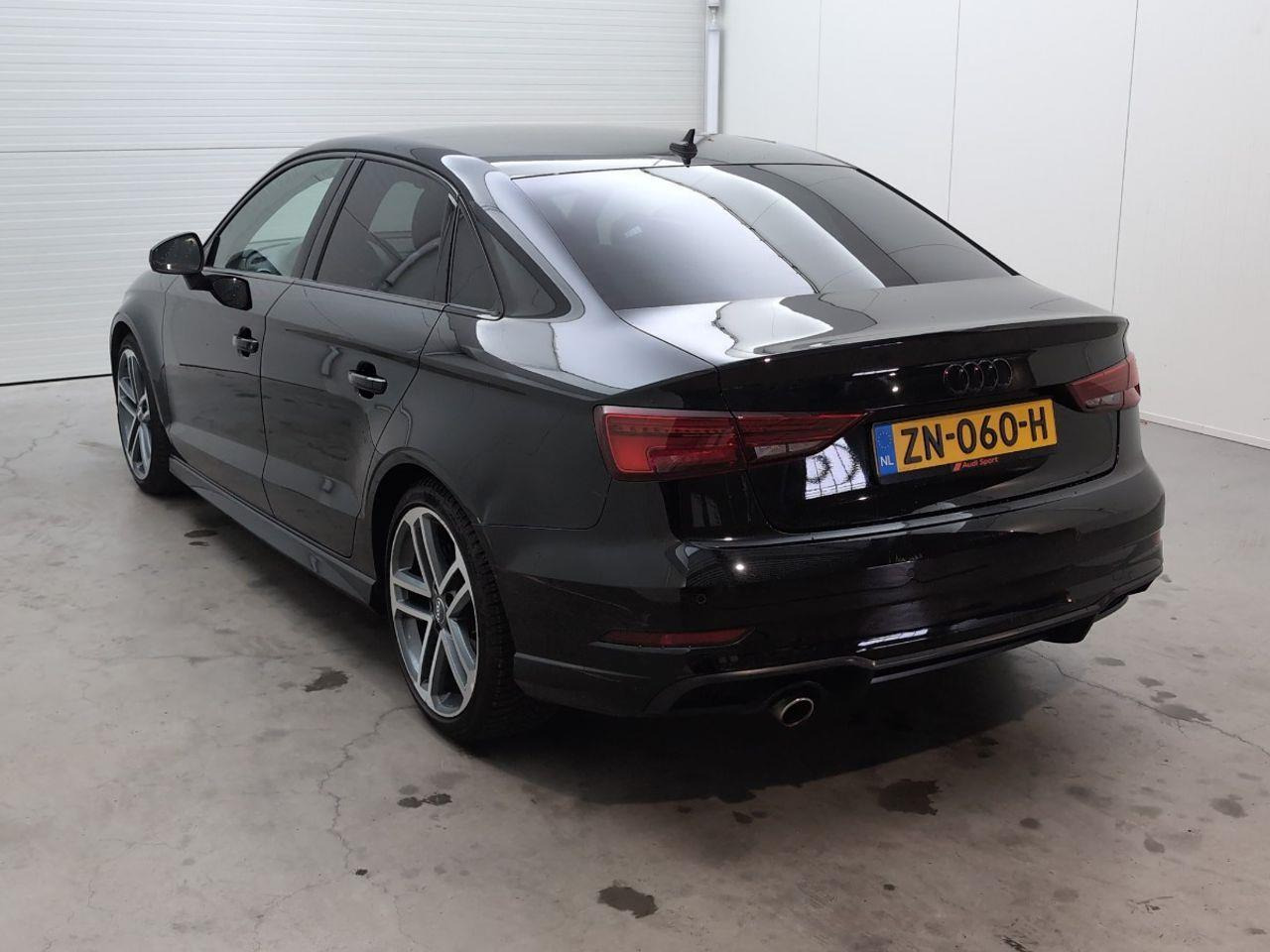 Audi A3 Limousine 30 TDI Sport S Line Edition | 2019 | 210.512 km | Automaat | ZN060H | NAP: Logisch - Седан: снимка 3 Audi A3 Limousine 30 TDI Sport S Line Edition | 2019 | 210.512 km | Automaat | ZN060H | NAP: Logisch - Седан: снимка 3