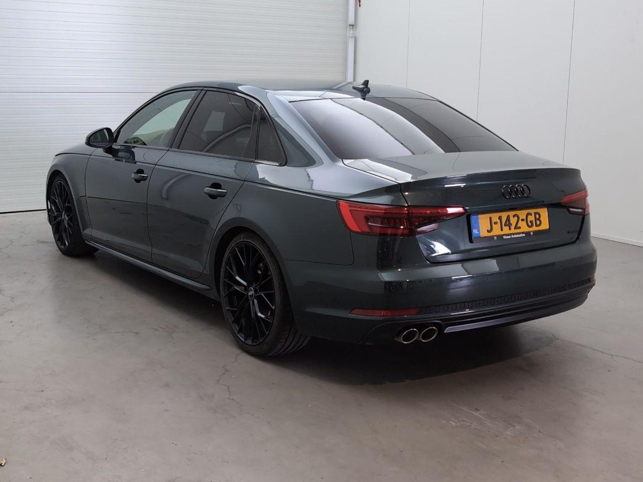 Audi A4 Limousine 2.0 TDI quattro Sport S line edition | 2017 | 199.026 km | Automaat | J142GB | NAP: Geen oordeel - Седан: снимка 3 Audi A4 Limousine 2.0 TDI quattro Sport S line edition | 2017 | 199.026 km | Automaat | J142GB | NAP: Geen oordeel - Седан: снимка 3