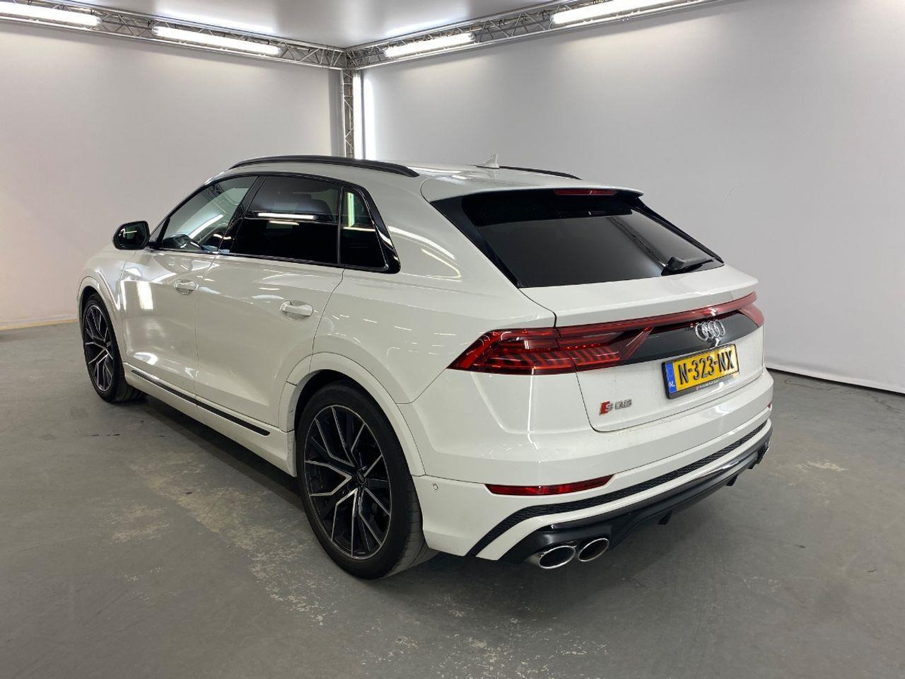 Audi Q8 4.0 TDI SQ8 quattro | 2020 | 182.852 km | Automaat | N323NX | NAP: Geen oordeel - Джип: снимка 3 Audi Q8 4.0 TDI SQ8 quattro | 2020 | 182.852 km | Automaat | N323NX | NAP: Geen oordeel - Джип: снимка 3