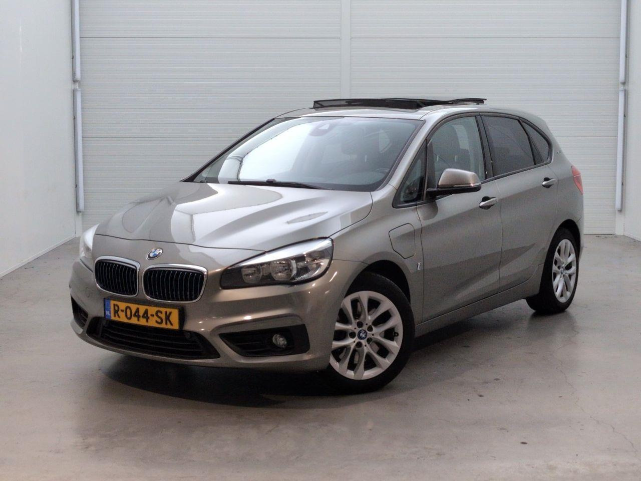 BMW 2 - serie Active Tourer 225xe iPerformance Executive | 2017 | 145.575 km | R044SK | NAP: Geen oordeel - Лек автомобил: снимка 1 BMW 2 - serie Active Tourer 225xe iPerformance Executive | 2017 | 145.575 km | R044SK | NAP: Geen oordeel - Лек автомобил: снимка 1