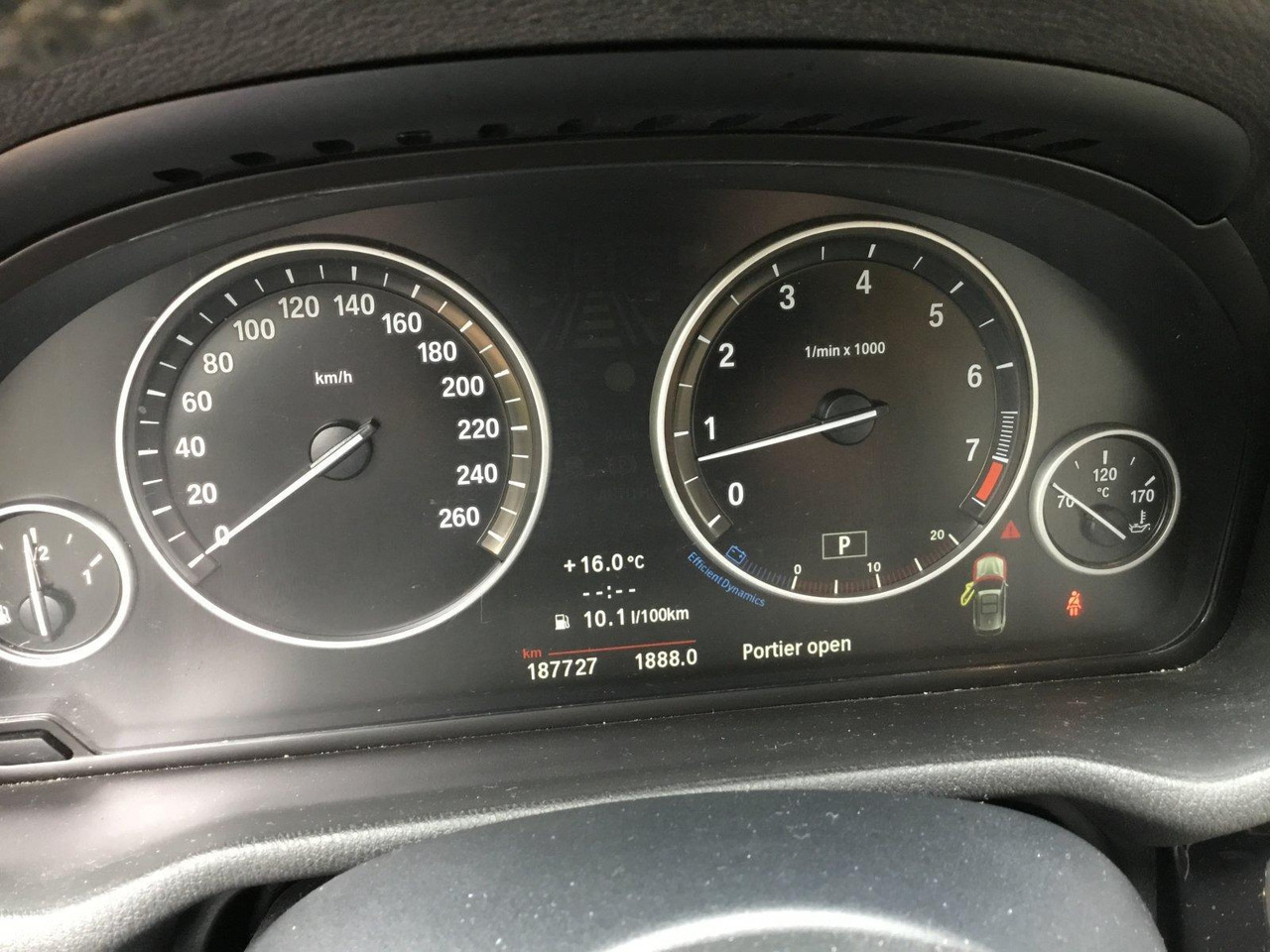 BMW | X3 | xDrive20i High Executive | 2013 | 187.727 km | 68ZLN9 | Automaat | Logisch - Джип: снимка 5 BMW | X3 | xDrive20i High Executive | 2013 | 187.727 km | 68ZLN9 | Automaat | Logisch - Джип: снимка 5
