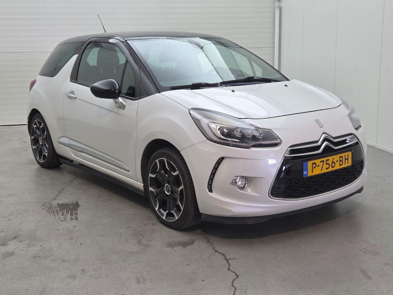 Citroen DS3 1.2 PureTech So Red | 2015 | 145.682 km | P756BH | NAP: Geen oordeel - Лек автомобил: снимка 2 Citroen DS3 1.2 PureTech So Red | 2015 | 145.682 km | P756BH | NAP: Geen oordeel - Лек автомобил: снимка 2