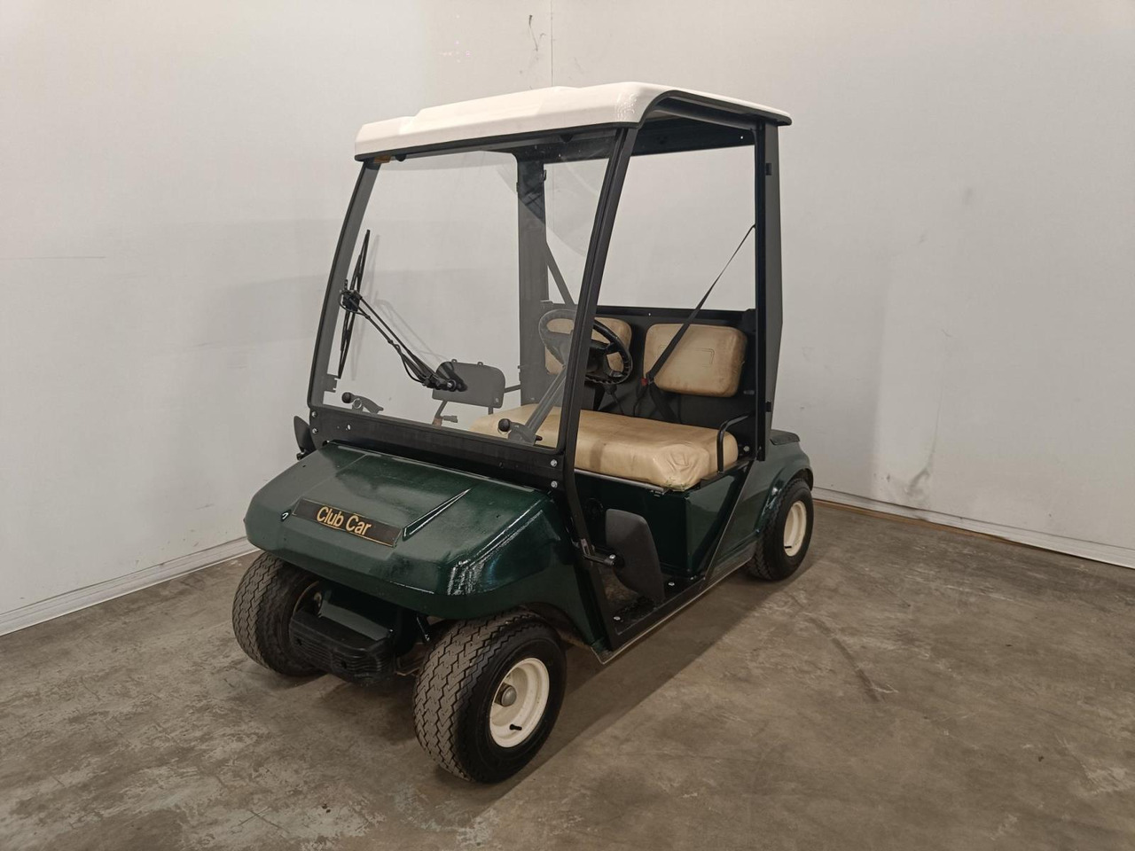 Голф количка Club Car DS met Mauser cabine TVK-48-S: снимка 1