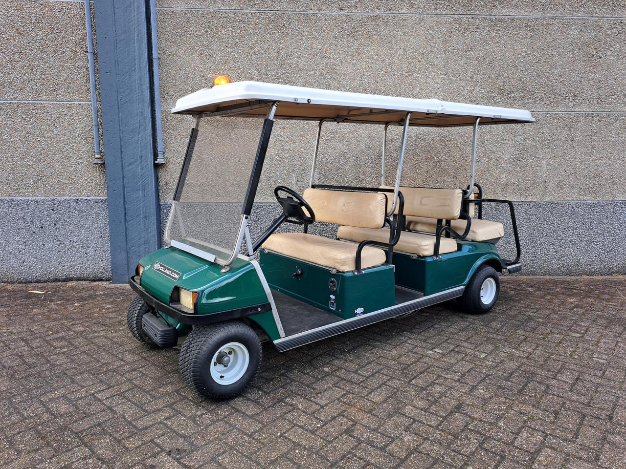 ClubCar Villager Shuttle 6 Golfkar (4) - Голф количка: снимка 1 ClubCar Villager Shuttle 6 Golfkar (4) - Голф количка: снимка 1