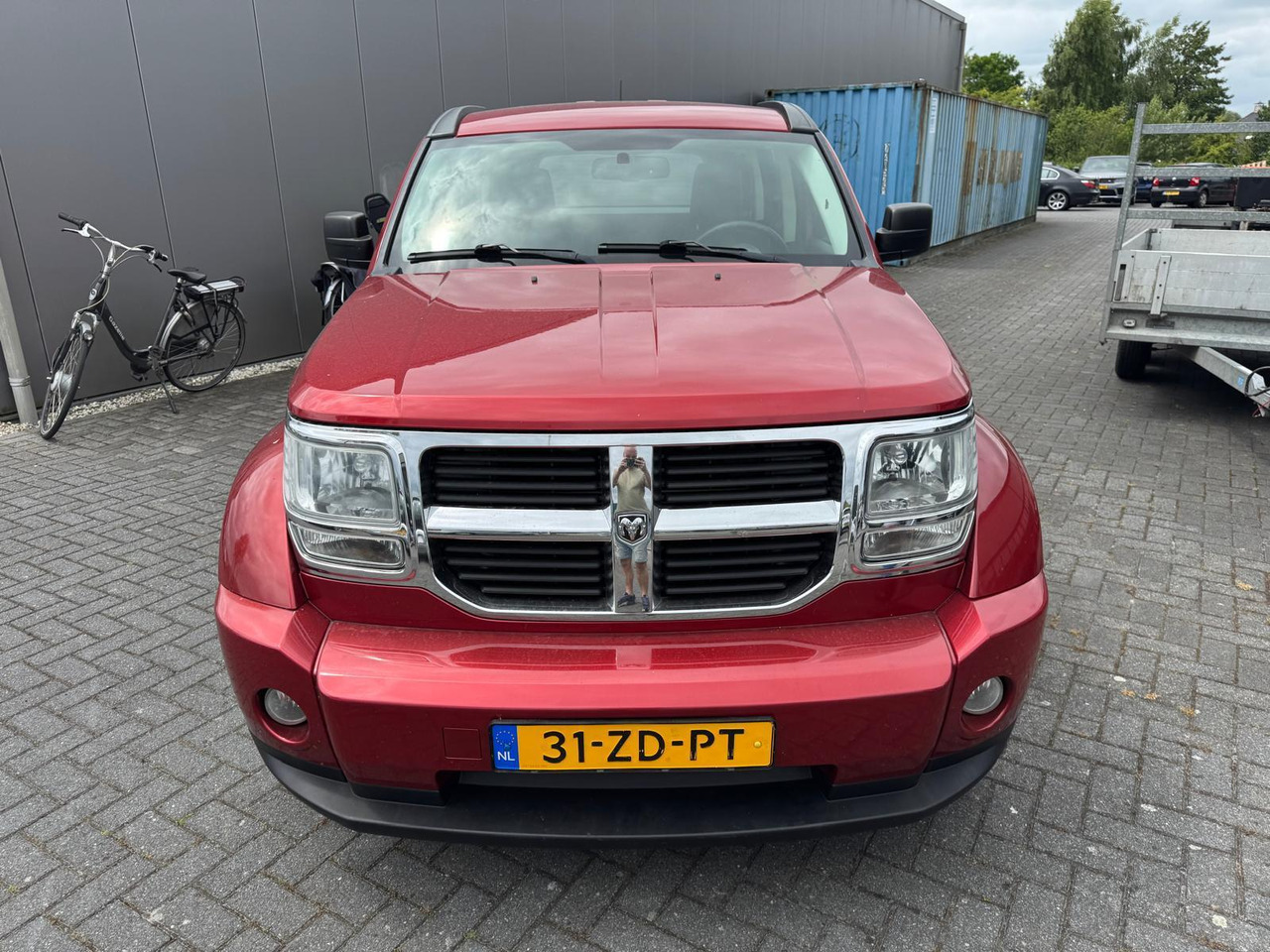 Dodge Nitro 3.7 V6 SXT | 2008 | 209.339 km | 31-ZD-PT - Джип: снимка 2 Dodge Nitro 3.7 V6 SXT | 2008 | 209.339 km | 31-ZD-PT - Джип: снимка 2