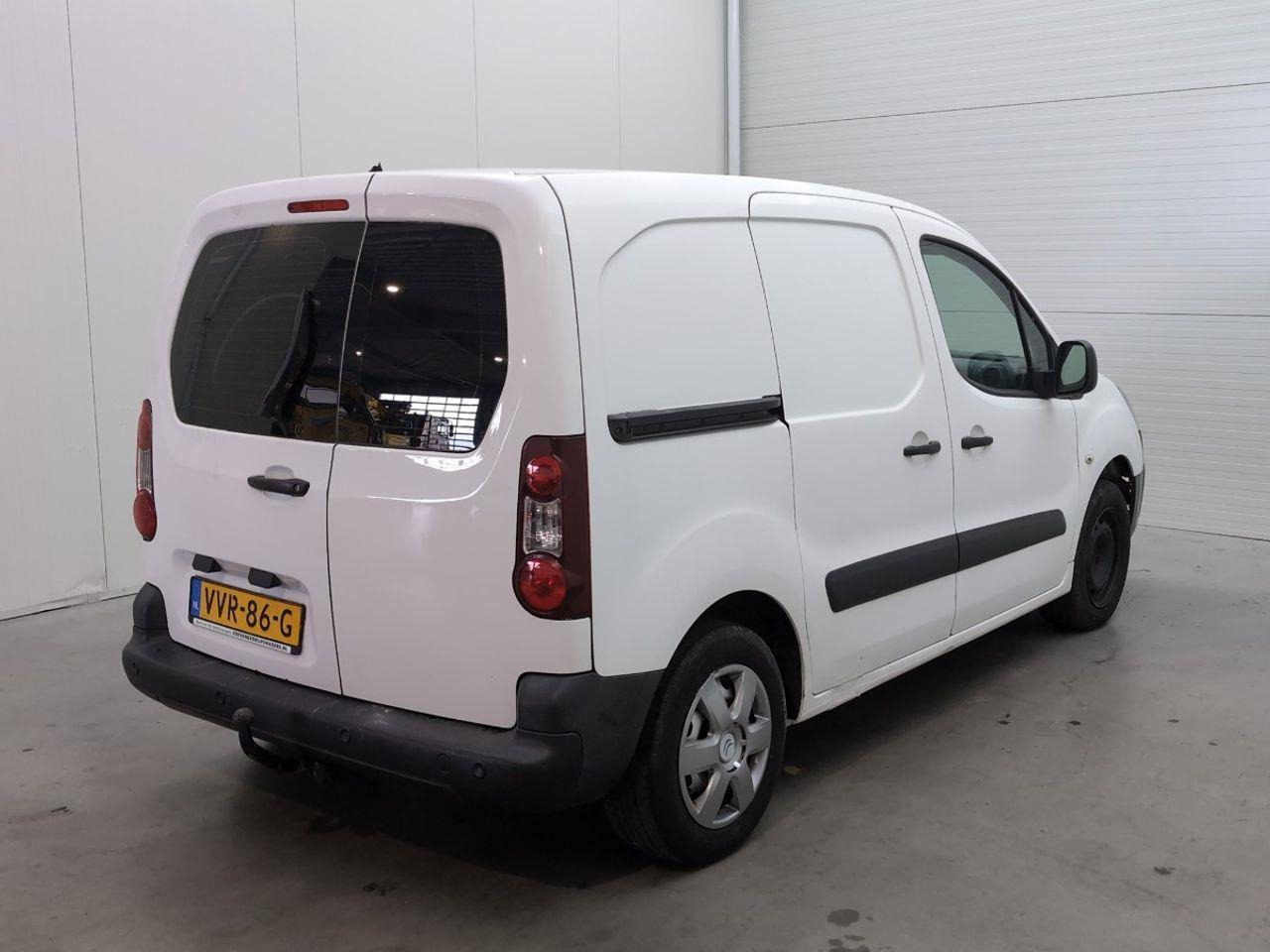 Citroen Berlingo 1.6 BlueHDI 100 Business Economy S&S | 2018 | 171.548 km | VVR86G | NAP: Geen oordeel - Друга техника: снимка 4 Citroen Berlingo 1.6 BlueHDI 100 Business Economy S&S | 2018 | 171.548 km | VVR86G | NAP: Geen oordeel - Друга техника: снимка 4
