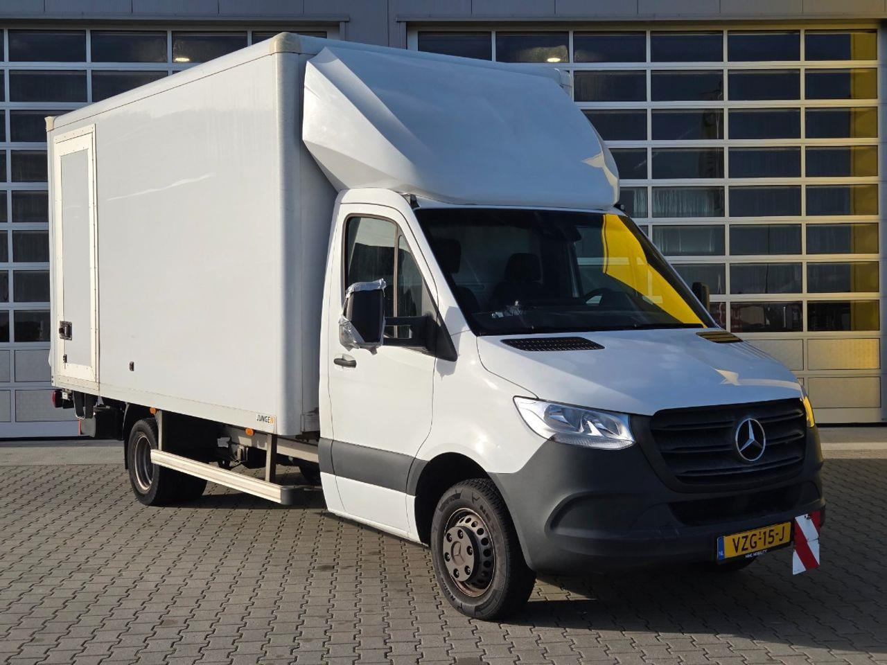 Mercedes - Benz Sprinter 516 2.2 CDI L3 EURO VI - D | 2020 | 150.987 km | Automaat | VZG15J | NAP: Geen oordeel - Друга техника: снимка 2 Mercedes - Benz Sprinter 516 2.2 CDI L3 EURO VI - D | 2020 | 150.987 km | Automaat | VZG15J | NAP: Geen oordeel - Друга техника: снимка 2
