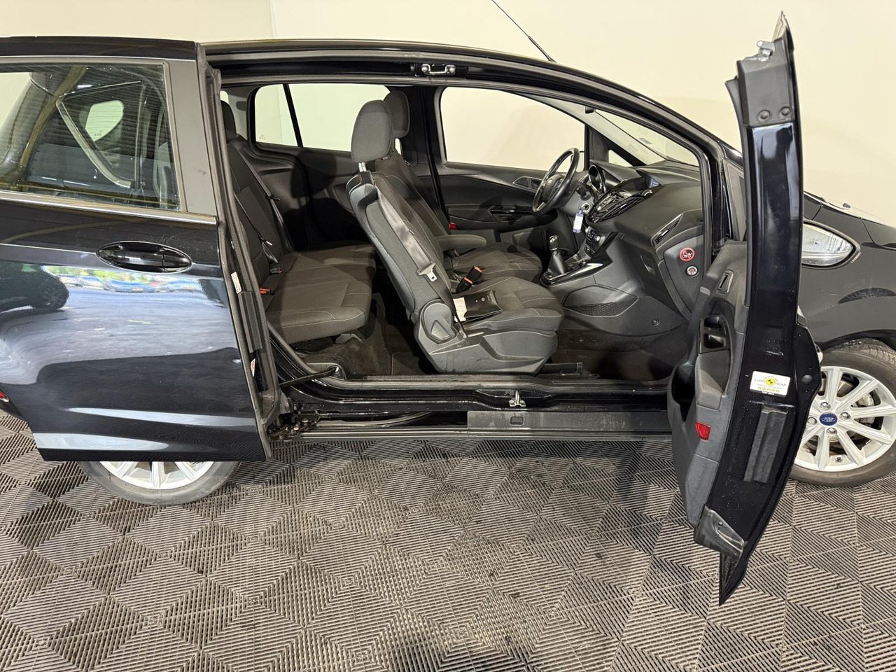 Ford | B-Max | 1.0 EcoBoost Titanium | 2015 | 149.480 km | GV907T | Logisch - Лек автомобил: снимка 4 Ford | B-Max | 1.0 EcoBoost Titanium | 2015 | 149.480 km | GV907T | Logisch - Лек автомобил: снимка 4