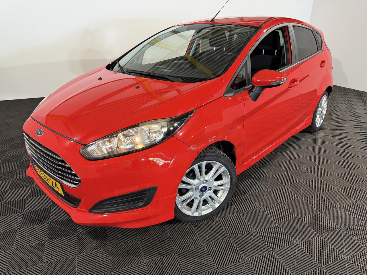 Ford | Fiesta | 1.0 EcoBoost Hot Hatch | 2014 | 193.394 km | 1TSN24 | Logisch - Хечбек: снимка 1 Ford | Fiesta | 1.0 EcoBoost Hot Hatch | 2014 | 193.394 km | 1TSN24 | Logisch - Хечбек: снимка 1