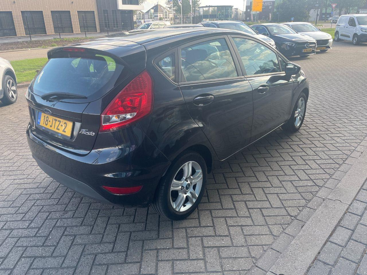 Ford Fiesta 1.25 Limited | 2009 | 39.897 km | 18JTZ2 | NAP: Logisch - Хечбек: снимка 4 Ford Fiesta 1.25 Limited | 2009 | 39.897 km | 18JTZ2 | NAP: Logisch - Хечбек: снимка 4