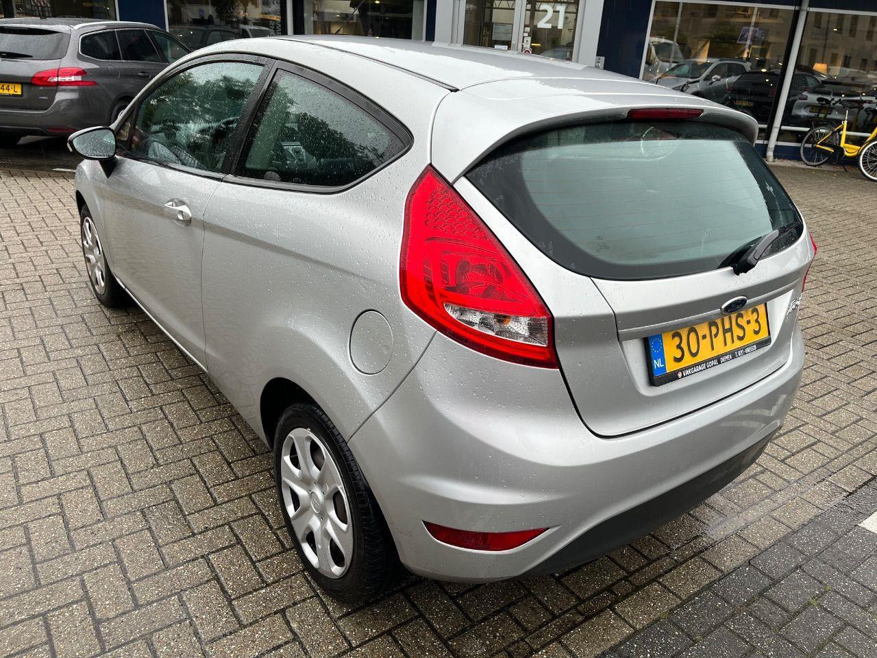 Ford Fiesta 1.25 Limited | 2011 | 186.640 km | 30PHS3 | NAP: Logisch - Хечбек: снимка 3 Ford Fiesta 1.25 Limited | 2011 | 186.640 km | 30PHS3 | NAP: Logisch - Хечбек: снимка 3
