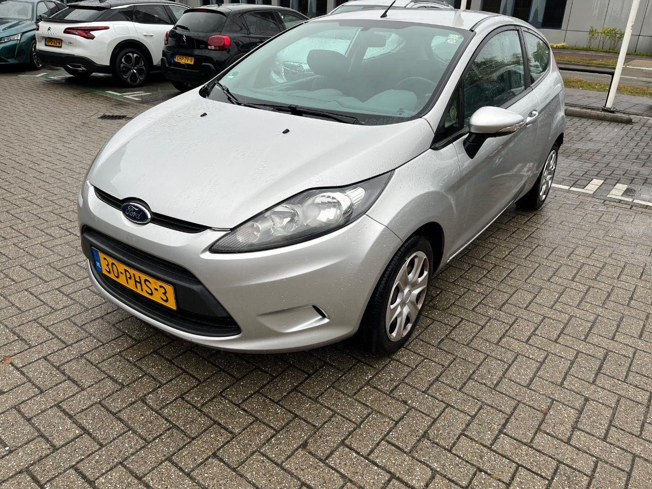 Ford Fiesta 1.25 Limited | 2011 | 186.640 km | 30PHS3 | NAP: Logisch - Хечбек: снимка 1 Ford Fiesta 1.25 Limited | 2011 | 186.640 km | 30PHS3 | NAP: Logisch - Хечбек: снимка 1