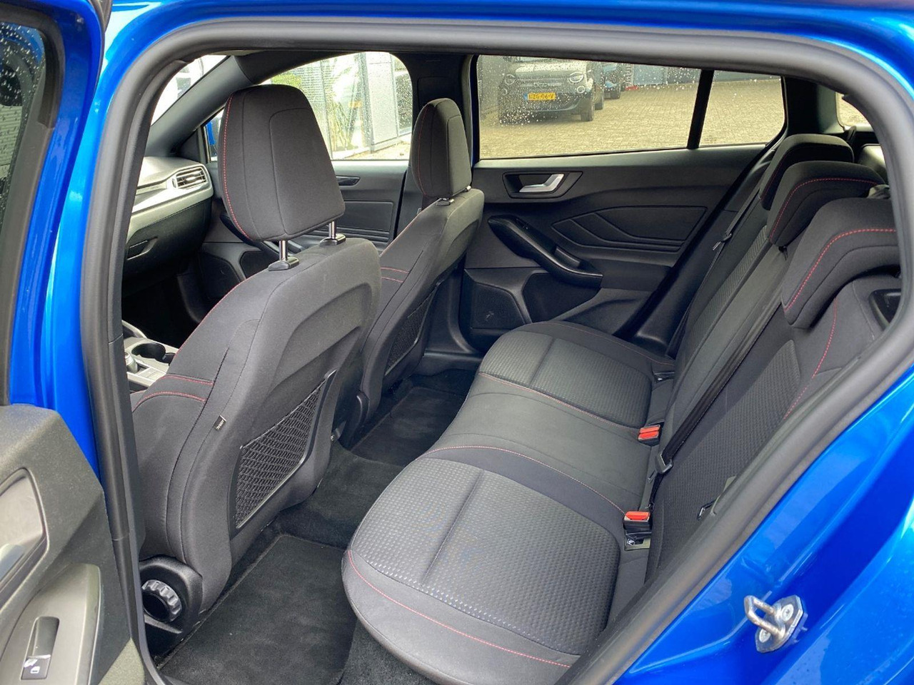 Лек автомобил Ford Focus Wagon 1.0 EcoBoost Titanium Business | 2019 | 112.671 km | Automaat | J603XP | NAP: Geen oordeel: снимка 7