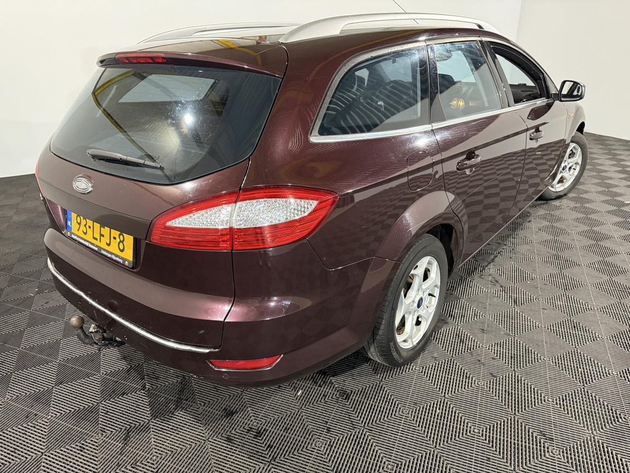 Ford | Mondeo Wagon | 2.0-16V Limited | 2010 | 193.300 km | 93LFJ8 | Logisch - Лек автомобил: снимка 2 Ford | Mondeo Wagon | 2.0-16V Limited | 2010 | 193.300 km | 93LFJ8 | Logisch - Лек автомобил: снимка 2