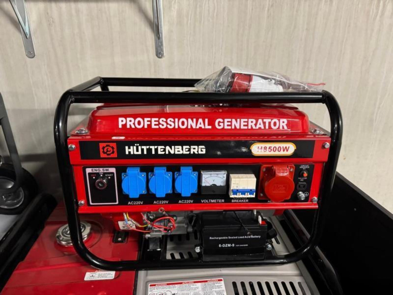 Hüttenberg H8500 Key- en Trekstart Benzine Generator (Nieuw) - Електрогенератор: снимка 1 Hüttenberg H8500 Key- en Trekstart Benzine Generator (Nieuw) - Електрогенератор: снимка 1