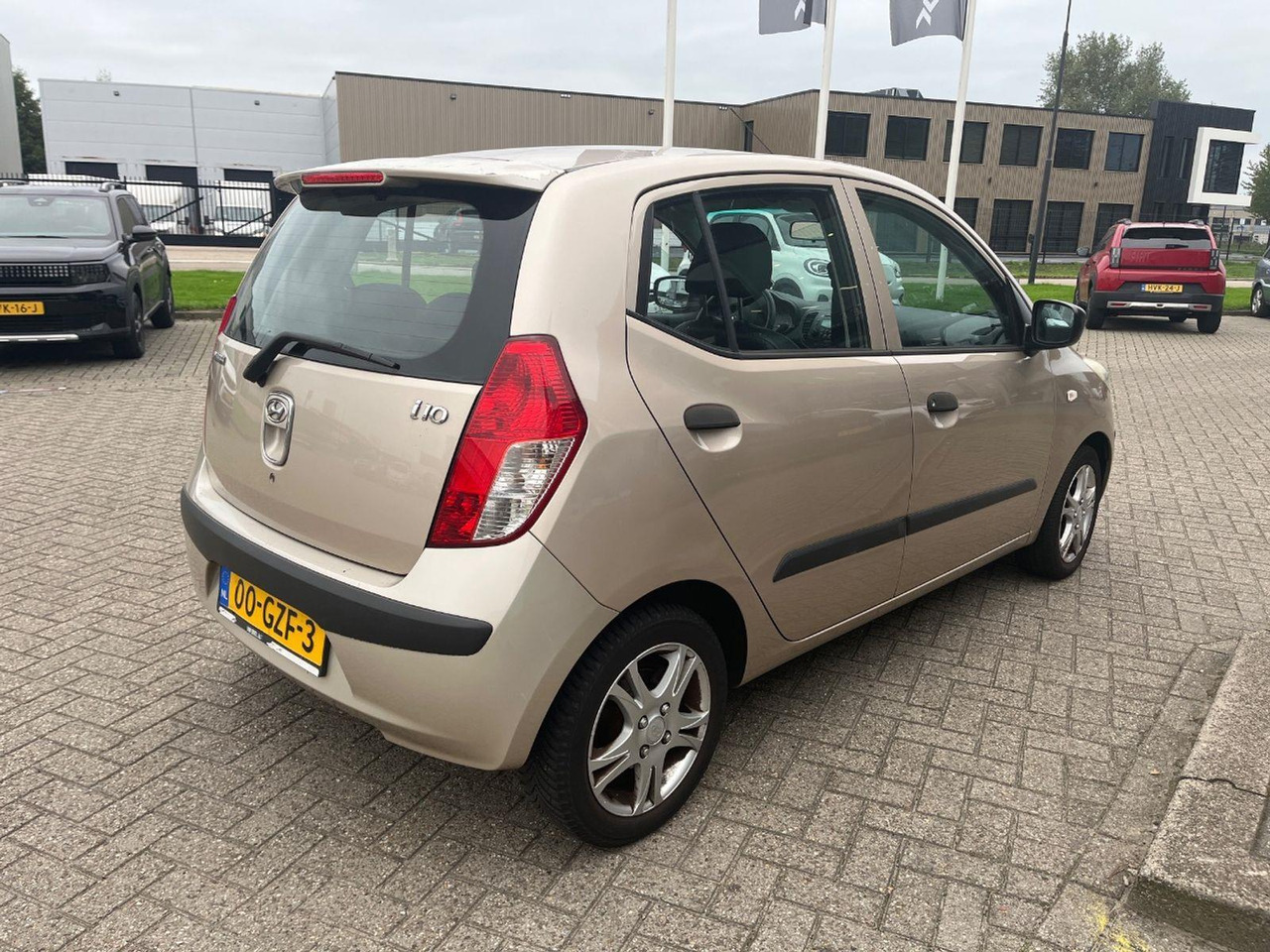 Hyundai i10 1.1 Active Cool | 2008 | 233.527 km | 00GZF3 | NAP: Logisch - Хечбек: снимка 4 Hyundai i10 1.1 Active Cool | 2008 | 233.527 km | 00GZF3 | NAP: Logisch - Хечбек: снимка 4