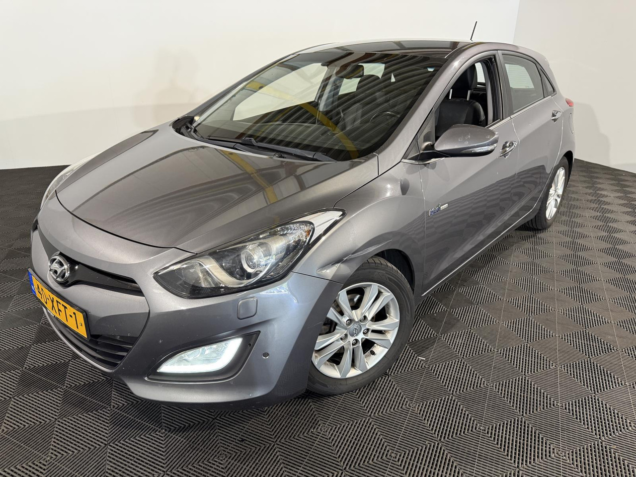Hyundai | i30 | 1.6 GDI i-Catcher | 2012 | 287.418 km | 40XFT1 | Logisch - Хечбек: снимка 1 Hyundai | i30 | 1.6 GDI i-Catcher | 2012 | 287.418 km | 40XFT1 | Logisch - Хечбек: снимка 1
