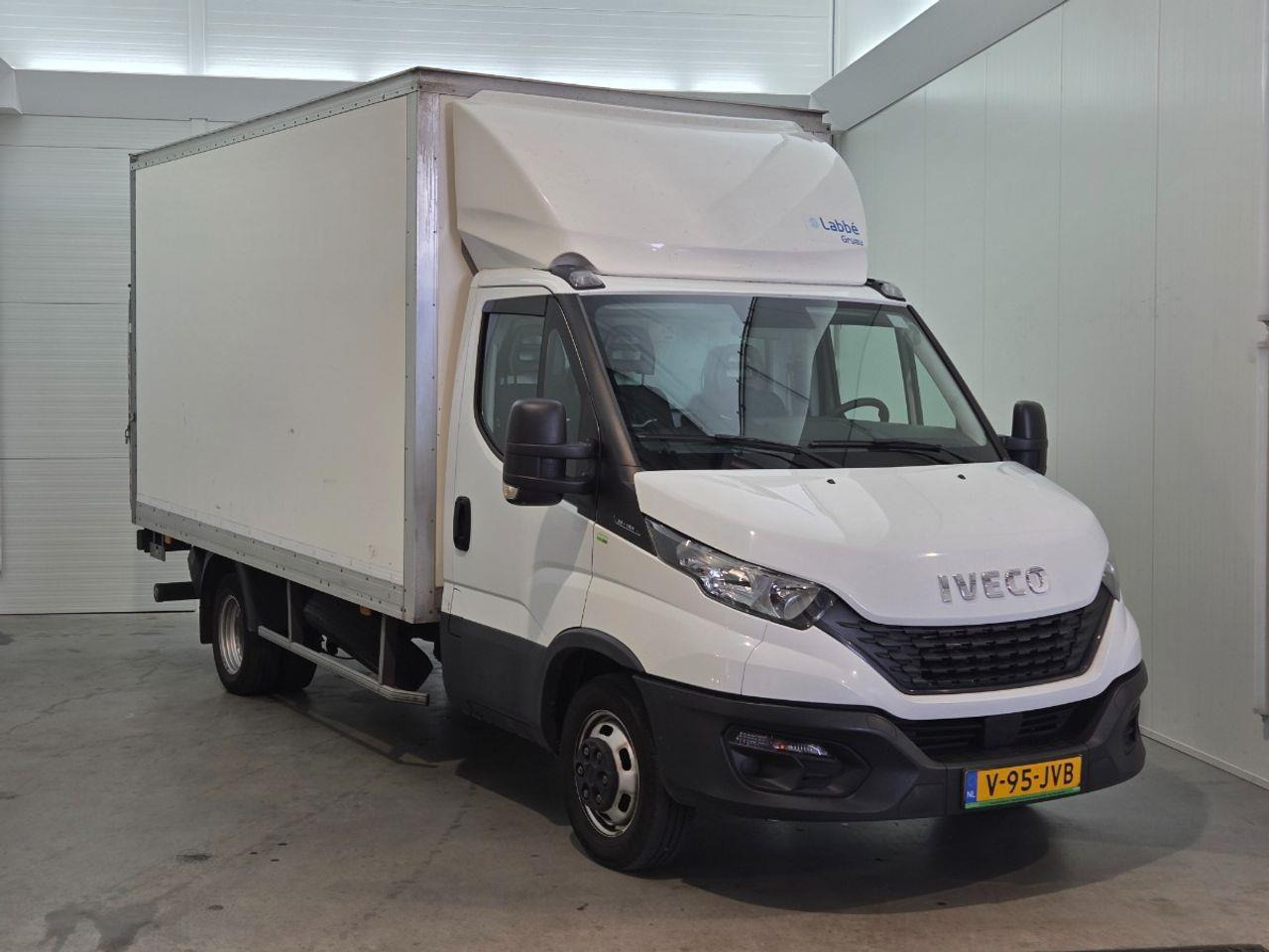 Iveco Daily 35C16H 2.3 375 | 2021 | 104.159 km | V95JVB | NAP: Geen oordeel - Лекотоварен автомобил фургон: снимка 2 Iveco Daily 35C16H 2.3 375 | 2021 | 104.159 km | V95JVB | NAP: Geen oordeel - Лекотоварен автомобил фургон: снимка 2