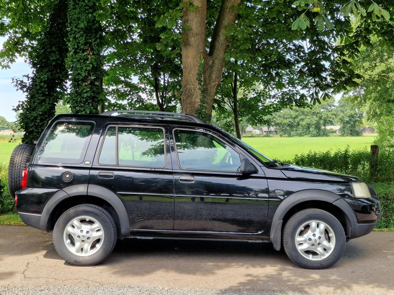 Land Rover Freelander 1.8 S Summit | 2006 | 171.472 km | 49-SJ-ST - Лек автомобил: снимка 3 Land Rover Freelander 1.8 S Summit | 2006 | 171.472 km | 49-SJ-ST - Лек автомобил: снимка 3