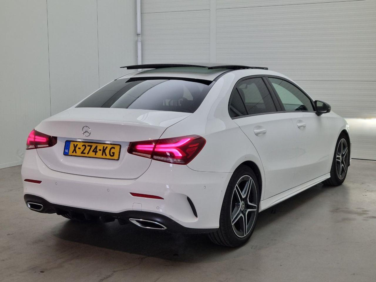 Mercedes - Benz A - klasse 200 Premium Plus | 2019 | 143.092 km | X274KG | NAP: Geen oordeel - Седан: снимка 4 Mercedes - Benz A - klasse 200 Premium Plus | 2019 | 143.092 km | X274KG | NAP: Geen oordeel - Седан: снимка 4