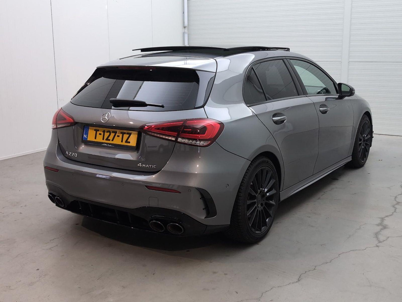 Mercedes-Benz A-klasse 220 4MATIC Premium Plus | 2019 | 130.177 km | Automaat | T127TZ | NAP: Geen oordeel - Хечбек: снимка 4 Mercedes-Benz A-klasse 220 4MATIC Premium Plus | 2019 | 130.177 km | Automaat | T127TZ | NAP: Geen oordeel - Хечбек: снимка 4
