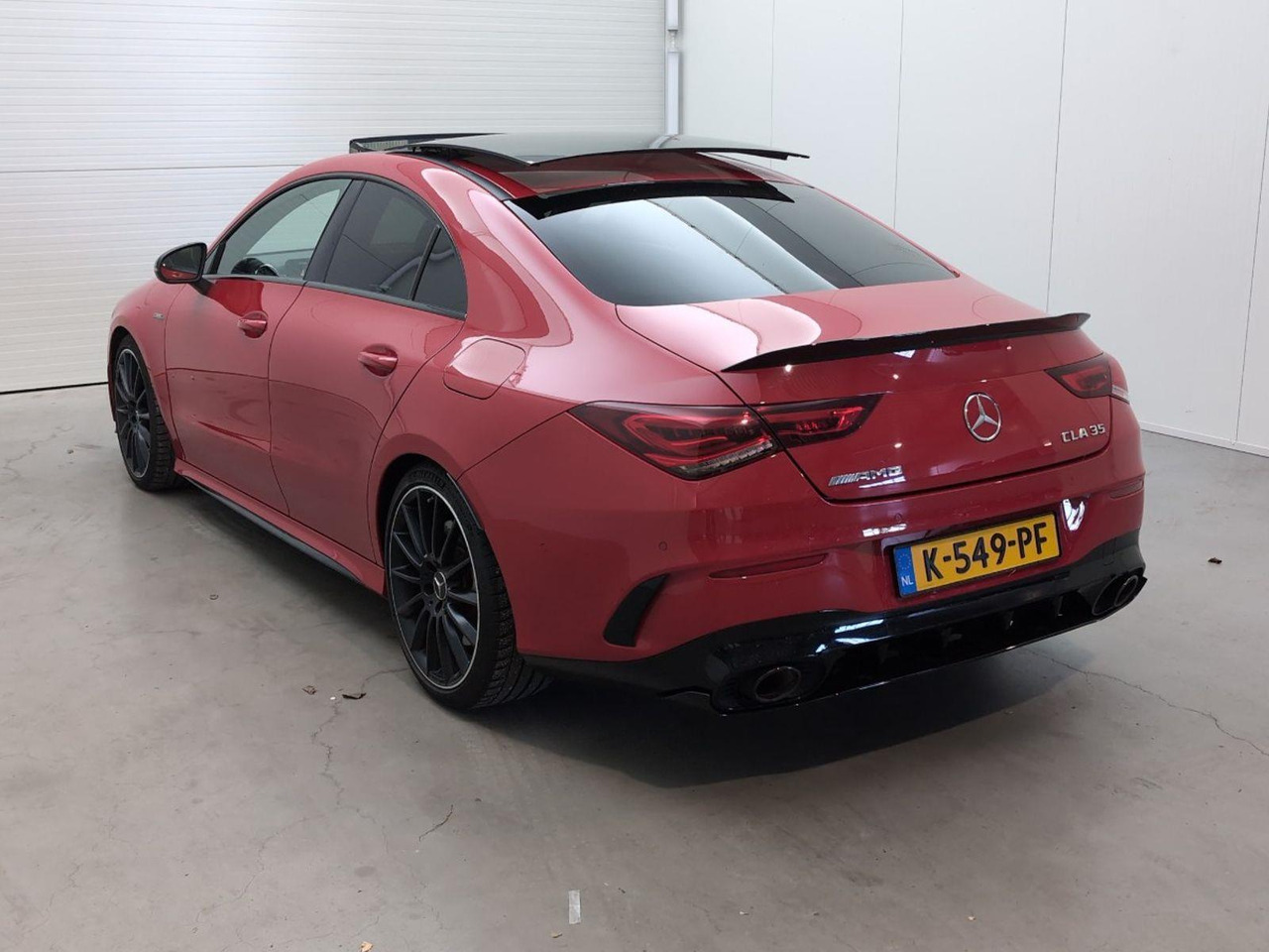Mercedes-Benz CLA-klasse AMG 35 4MATIC Premium Plus | 2019 | 115.644 km | Automaat | K549PF | NAP: Geen oordeel - Седан: снимка 3 Mercedes-Benz CLA-klasse AMG 35 4MATIC Premium Plus | 2019 | 115.644 km | Automaat | K549PF | NAP: Geen oordeel - Седан: снимка 3