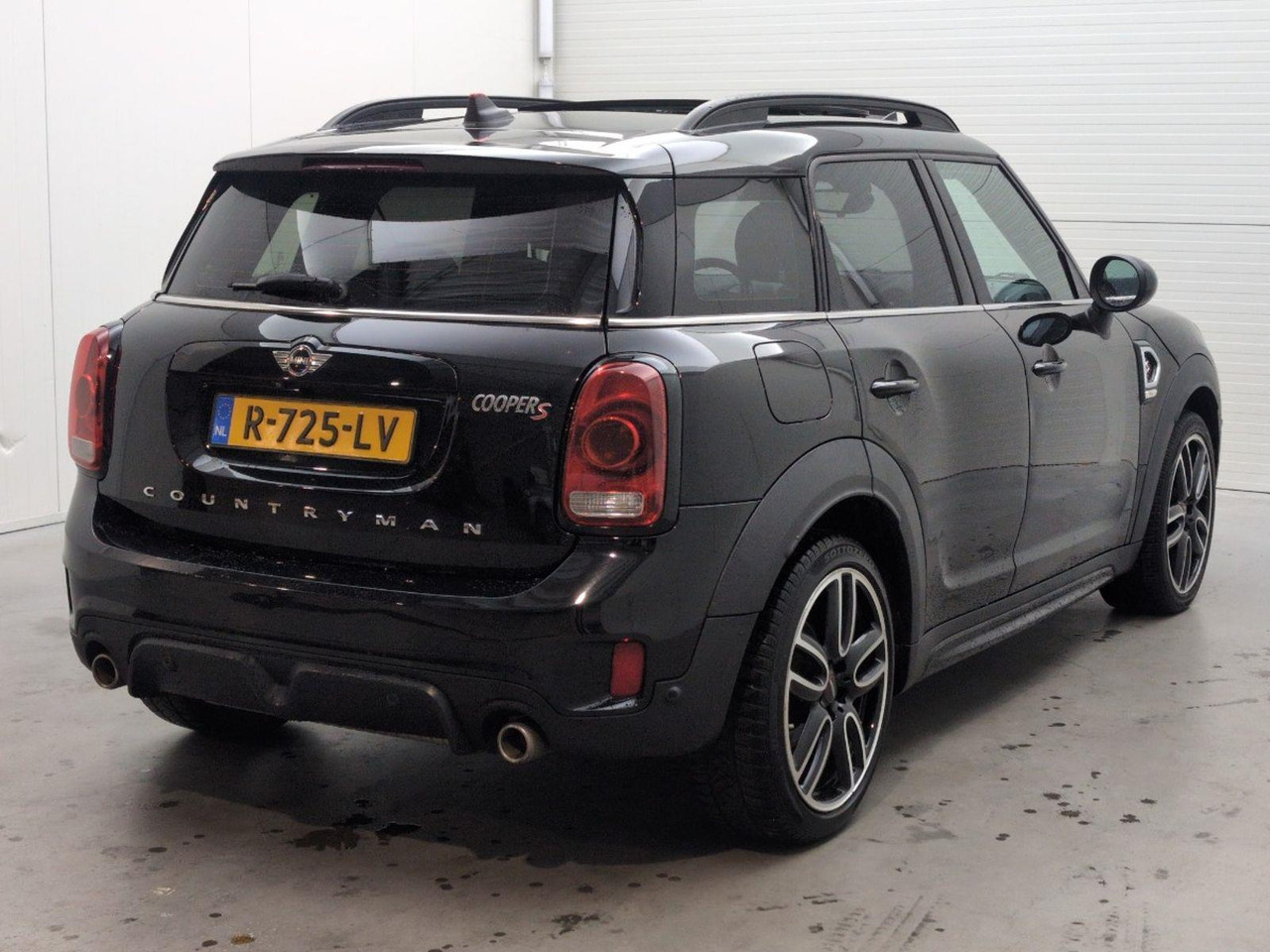 Mini Mini Countryman 2.0 Cooper S ALL4 Chili | 2019 | 109.779 km | Automaat | R725LV | NAP: Geen oordeel - Джип: снимка 4 Mini Mini Countryman 2.0 Cooper S ALL4 Chili | 2019 | 109.779 km | Automaat | R725LV | NAP: Geen oordeel - Джип: снимка 4
