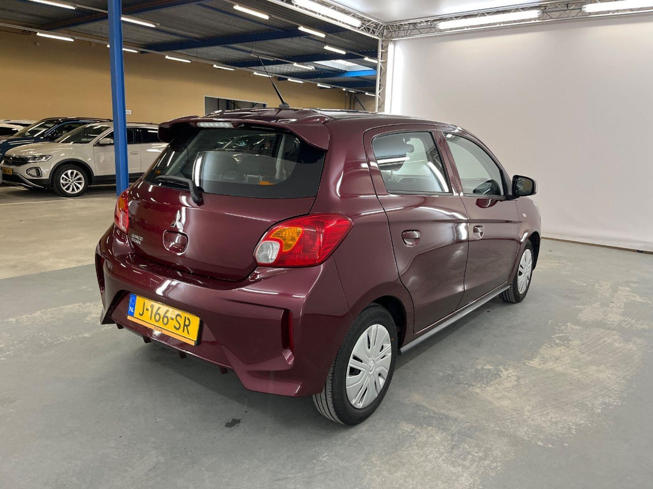 Mitsubishi Space Star 1.0 Cool+ | 2020 | 58.994 km | J166SR | NAP: Logisch - Хечбек: снимка 4 Mitsubishi Space Star 1.0 Cool+ | 2020 | 58.994 km | J166SR | NAP: Logisch - Хечбек: снимка 4