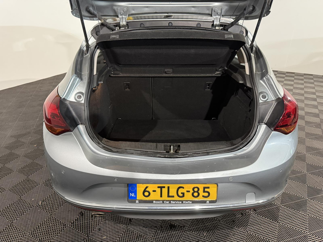 Opel Astra 1.4 Turbo Sport |2014 | 198.191 km | 6-TLG-85 - Хечбек: снимка 5 Opel Astra 1.4 Turbo Sport |2014 | 198.191 km | 6-TLG-85 - Хечбек: снимка 5