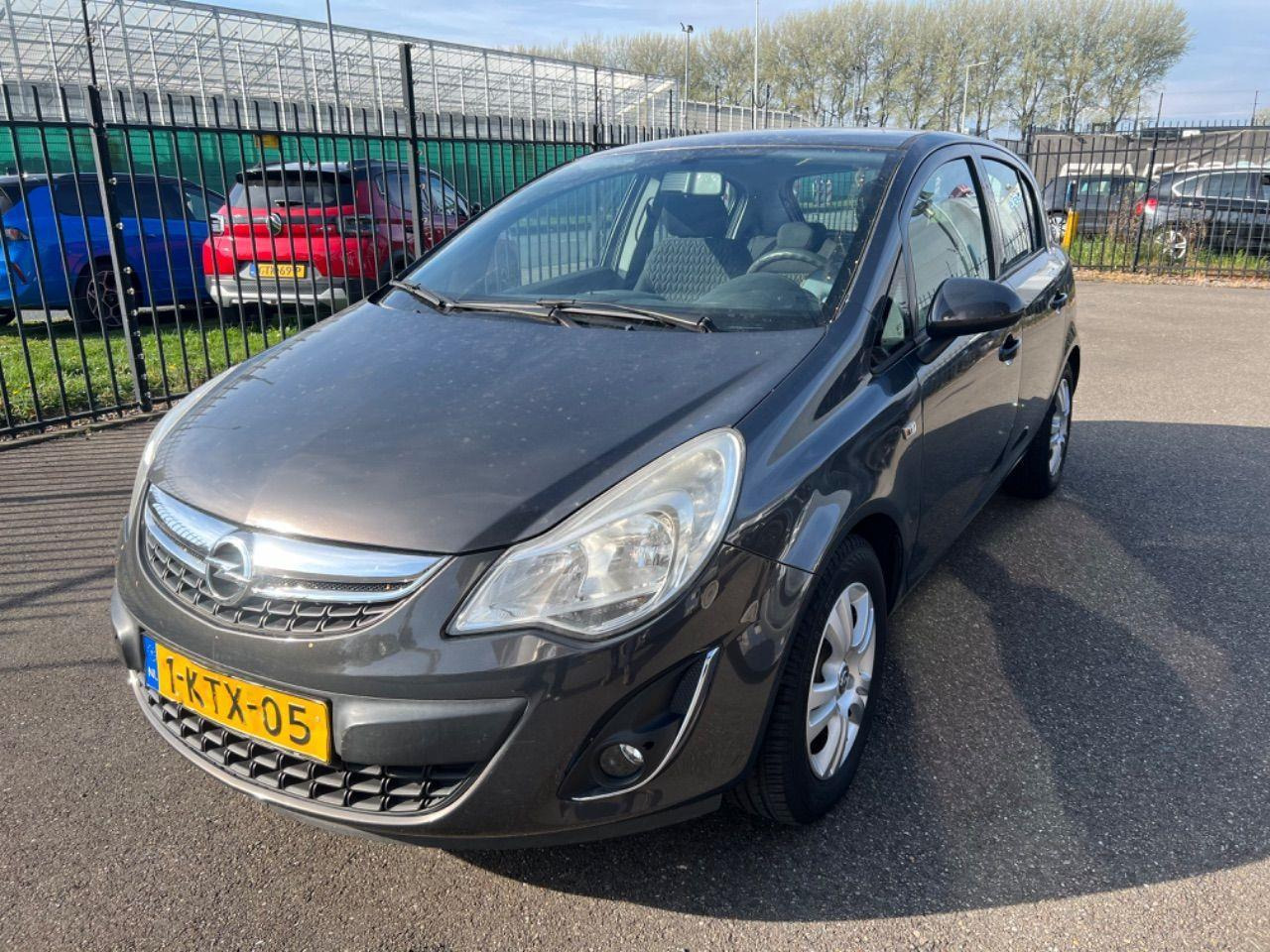 Opel Corsa 1.2 - 16V Design Edition | 2013 | 15.657 km | Automaat | 1KTX05 | NAP: Logisch - Хечбек: снимка 1 Opel Corsa 1.2 - 16V Design Edition | 2013 | 15.657 km | Automaat | 1KTX05 | NAP: Logisch - Хечбек: снимка 1