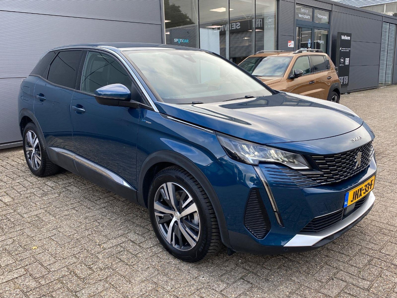 Peugeot 3008 1.6 HYbrid 225 Blue Lease Allure | 2021 | 65.770 km | Automaat | JHX33F | NAP: Geen oordeel - Джип: снимка 2 Peugeot 3008 1.6 HYbrid 225 Blue Lease Allure | 2021 | 65.770 km | Automaat | JHX33F | NAP: Geen oordeel - Джип: снимка 2