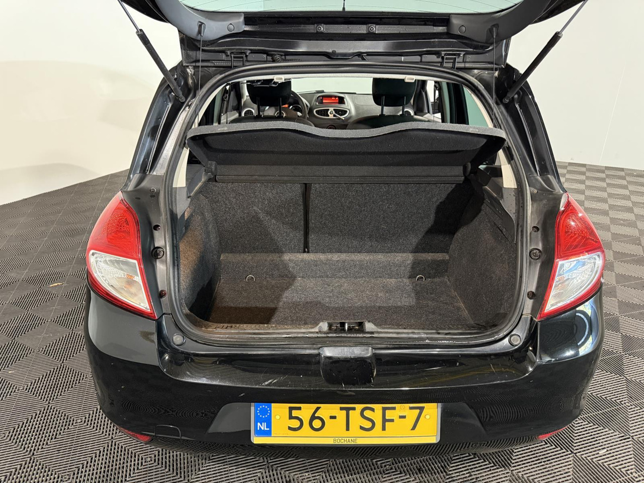 Renault | Clio | 1.2 Authentique | 2012 | 216.427 km | 56TSF7 | Logisch - Хечбек: снимка 5 Renault | Clio | 1.2 Authentique | 2012 | 216.427 km | 56TSF7 | Logisch - Хечбек: снимка 5