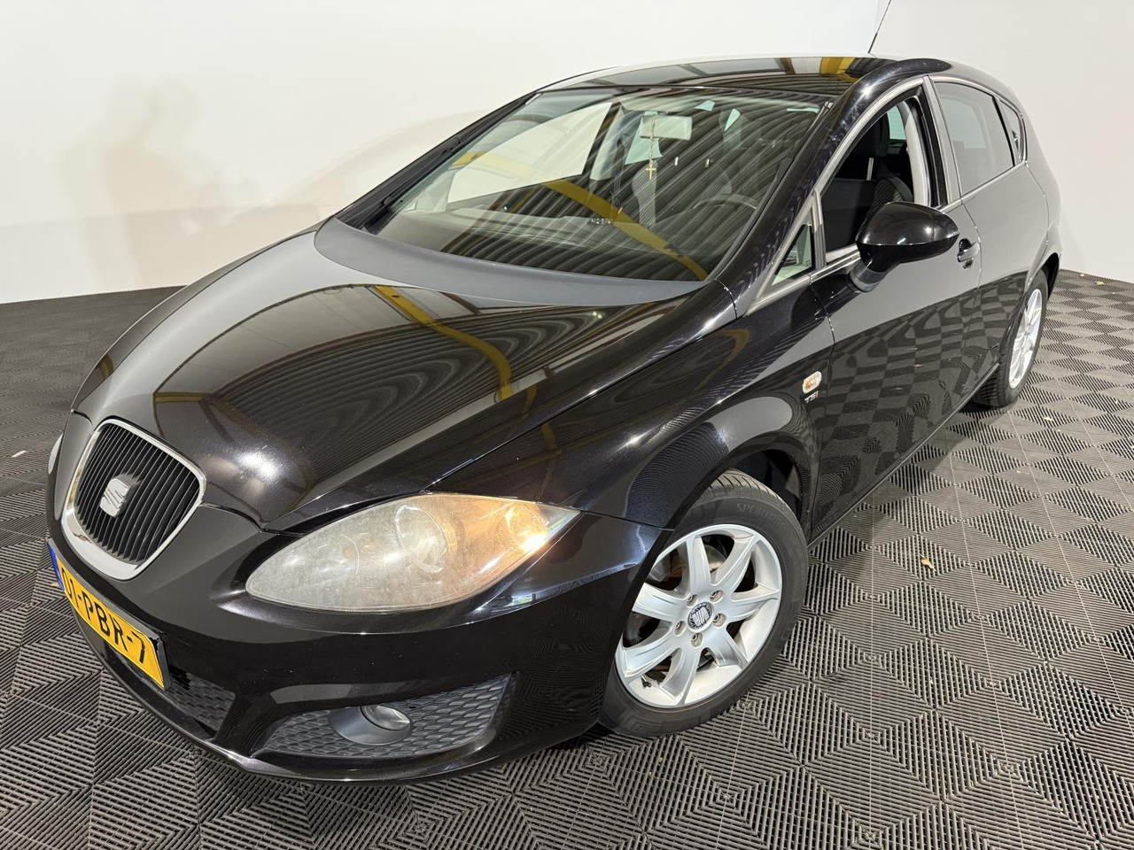 SEAT | Leon | 1.2 TSI Good Stuff | 2011 | 180.589 km | 01PBR7 | Logisch - Хечбек: снимка 1 SEAT | Leon | 1.2 TSI Good Stuff | 2011 | 180.589 km | 01PBR7 | Logisch - Хечбек: снимка 1
