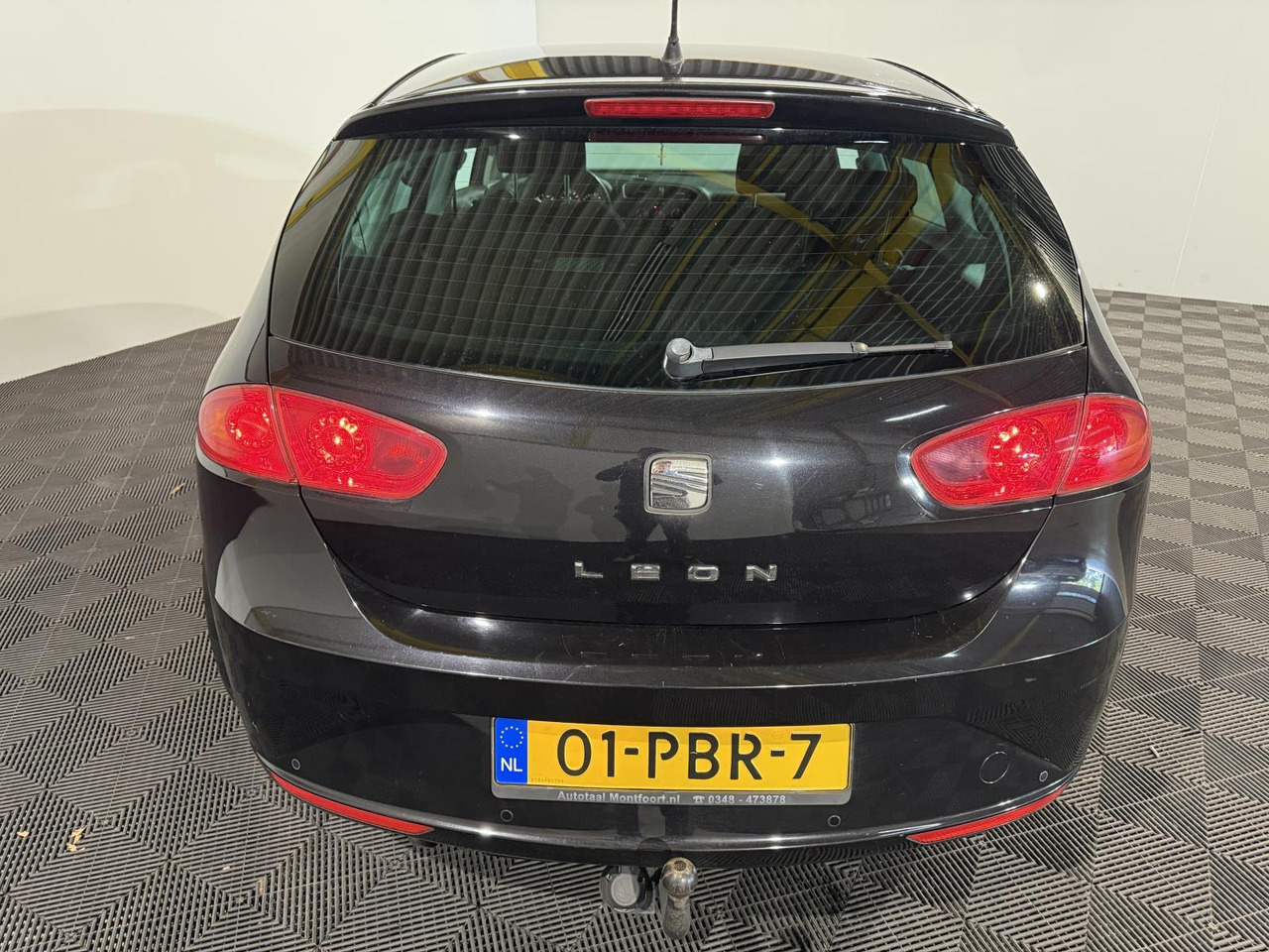 SEAT | Leon | 1.2 TSI Good Stuff | 2011 | 180.589 km | 01PBR7 | Logisch - Хечбек: снимка 3 SEAT | Leon | 1.2 TSI Good Stuff | 2011 | 180.589 km | 01PBR7 | Logisch - Хечбек: снимка 3