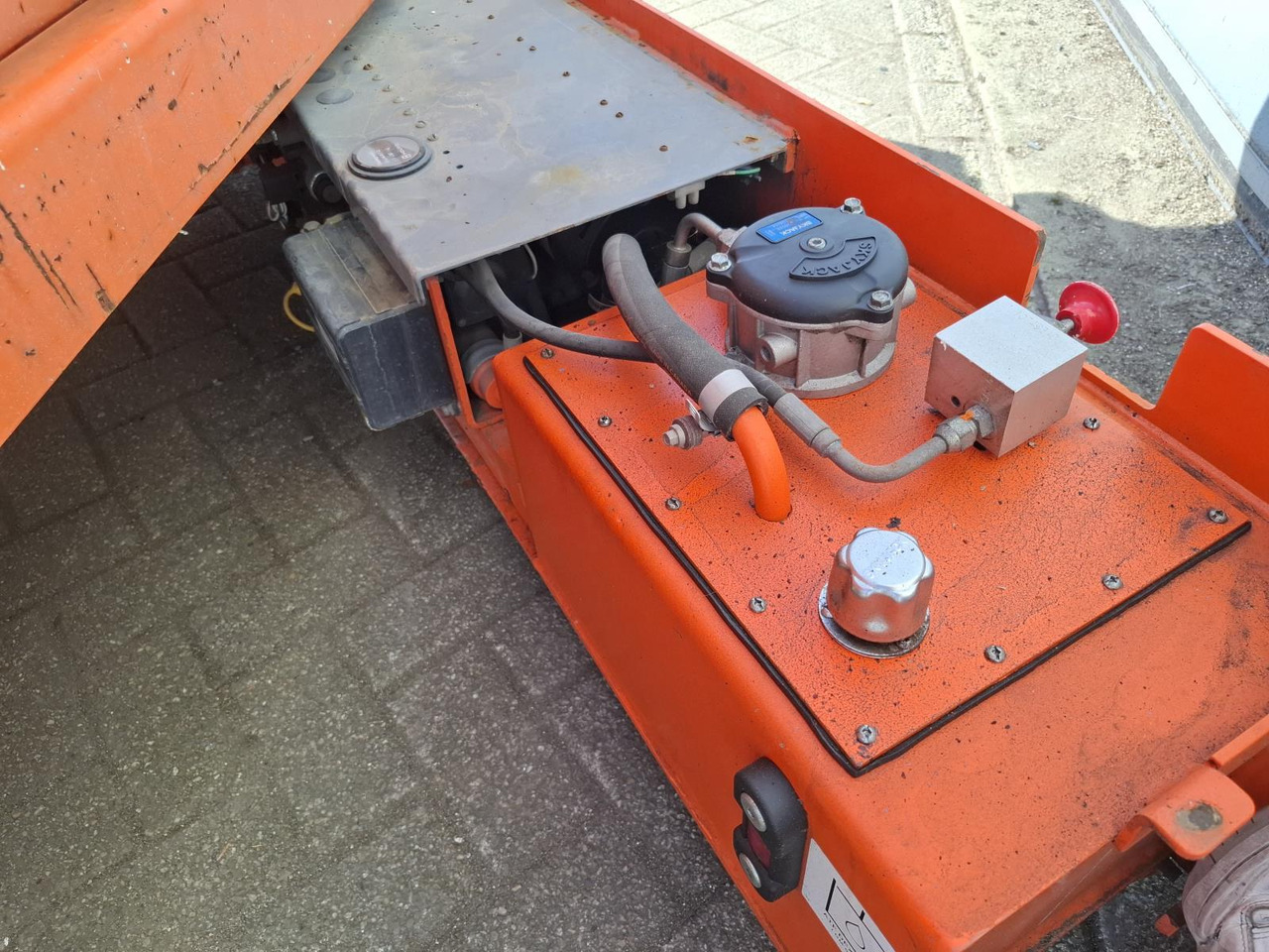 Skyjack SJ3220 Schaarlift 2015 - Ножична работна платформа: снимка 2 Skyjack SJ3220 Schaarlift 2015 - Ножична работна платформа: снимка 2