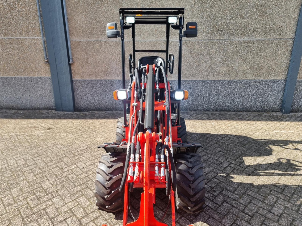 Stahlworks R906 Shovel Nieuw - Колесен товарач: снимка 3 Stahlworks R906 Shovel Nieuw - Колесен товарач: снимка 3