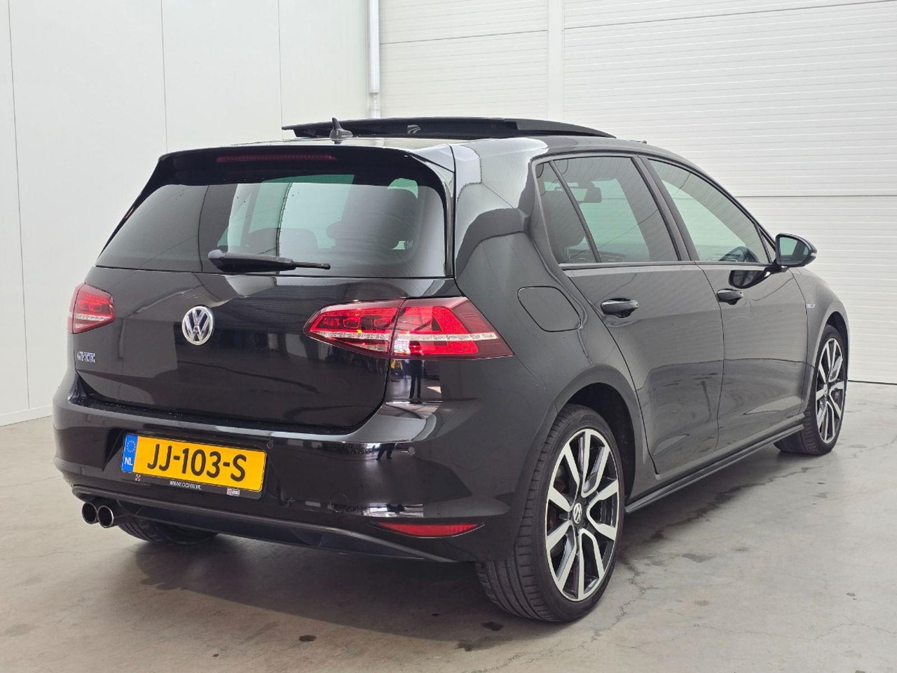 Volkswagen Golf 1.4 TSI GTE | 2015 | 187.781 km | Automaat | JJ103S | NAP: Geen oordeel - Хечбек: снимка 4 Volkswagen Golf 1.4 TSI GTE | 2015 | 187.781 km | Automaat | JJ103S | NAP: Geen oordeel - Хечбек: снимка 4