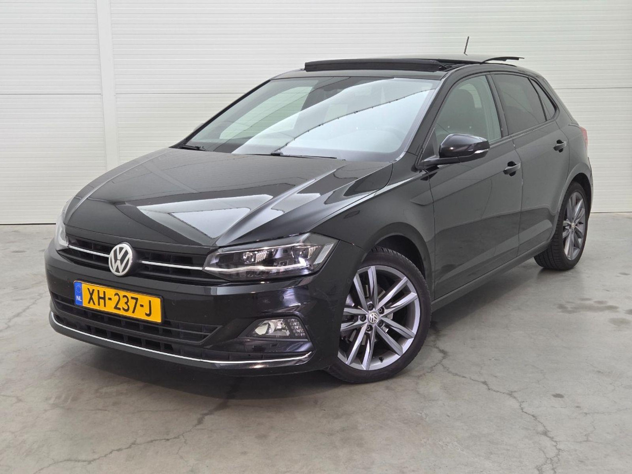 Volkswagen Polo 1.0 TSI Highline | 2019 | 193.826 km | Automaat | XH237J | NAP: Logisch - Хечбек: снимка 1 Volkswagen Polo 1.0 TSI Highline | 2019 | 193.826 km | Automaat | XH237J | NAP: Logisch - Хечбек: снимка 1