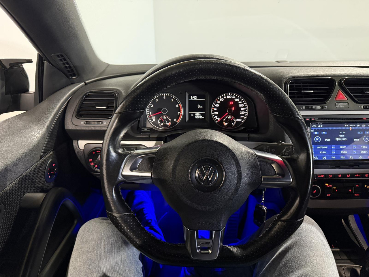 Volkswagen | Scirocco | 1.4 TSI | 2010 | 158.287 km | H107HN | Geen oordeel - Лек автомобил: снимка 3 Volkswagen | Scirocco | 1.4 TSI | 2010 | 158.287 km | H107HN | Geen oordeel - Лек автомобил: снимка 3