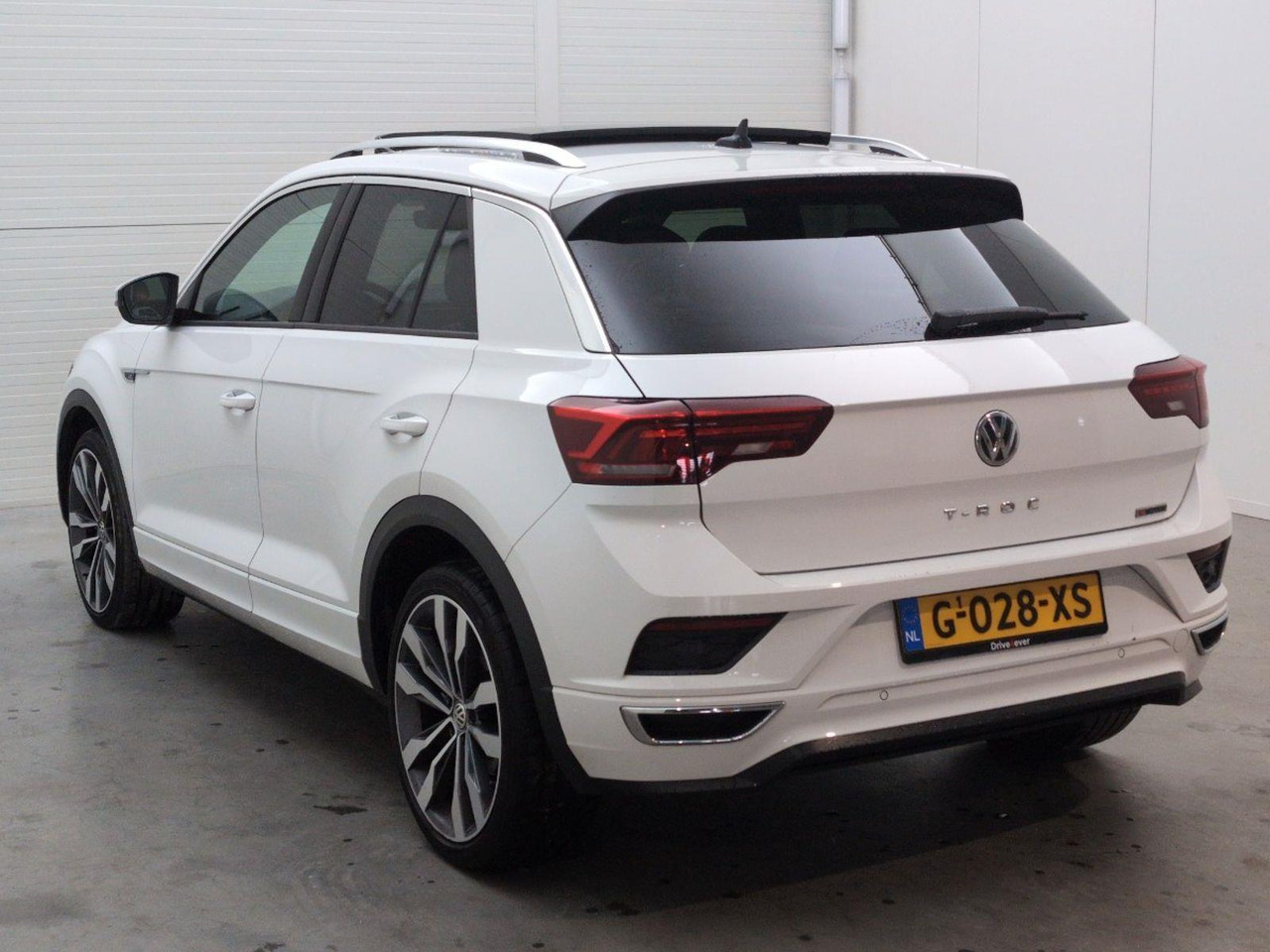Volkswagen T-Roc 2.0 TSI 4Motion Sport Business R | 2019 | 123.691 km | Automaat | G028XS | NAP: Geen oordeel - Джип: снимка 3 Volkswagen T-Roc 2.0 TSI 4Motion Sport Business R | 2019 | 123.691 km | Automaat | G028XS | NAP: Geen oordeel - Джип: снимка 3